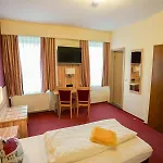 Boutique Hotel An Der Mosel - Ehemalig Hotel Kreuter Hotel 3*