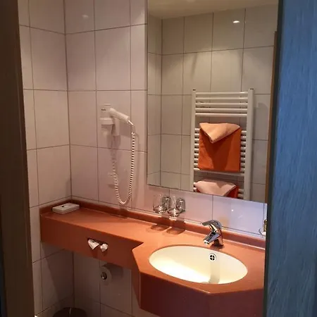 Weinhaus Kreuter فندق كوبلنس