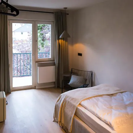Weinhaus Kreuter فندق