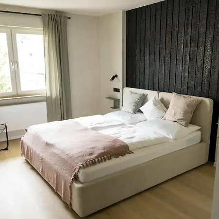 Weinhaus Kreuter 3* كوبلنس