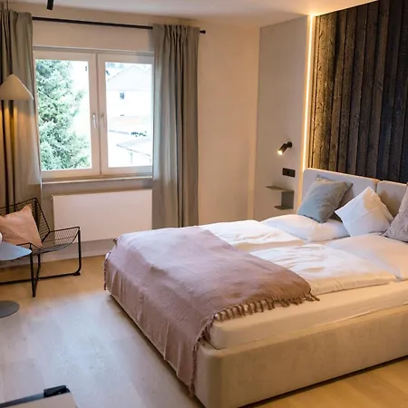 فندق Weinhaus Kreuter