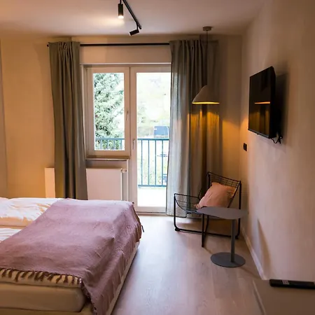 فندق Weinhaus Kreuter 3*