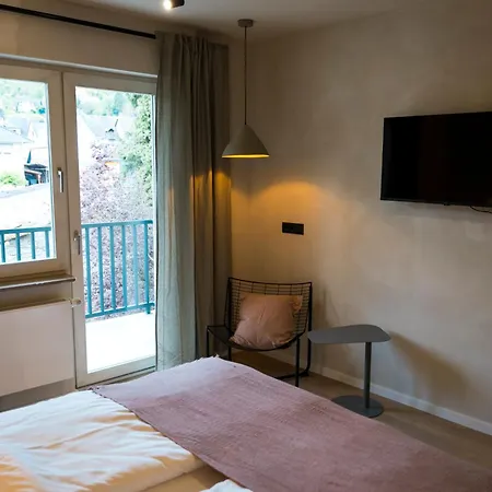 Weinhaus Kreuter 3* كوبلنس
