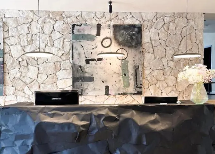 Hotel Weinhaus Kreuter 3*