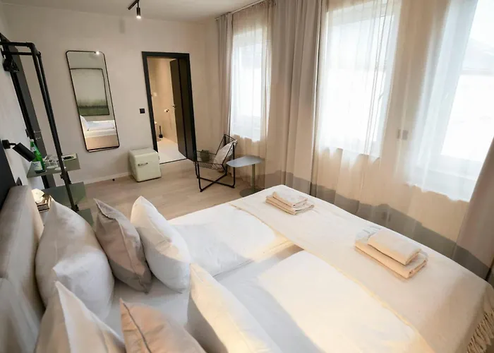 Weinhaus Kreuter Hotel 3*