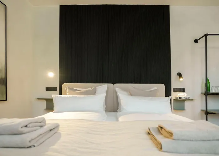 Weinhaus Kreuter Hotel 3*